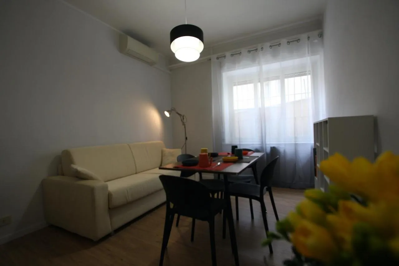 Vascello Holiday House Daire Roma